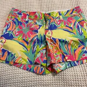 LP Colorful Women's Floral Shorts